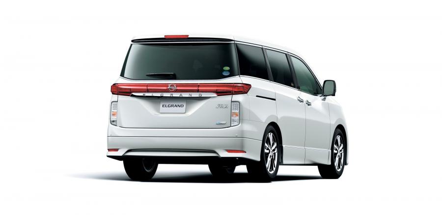  Nissan Elgrand 2011 года  (фото 34 из 44)